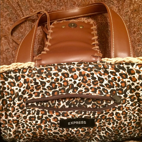 💘HP💘 Express Leopard Beach Tote w Leather - Picture 2 of 7
